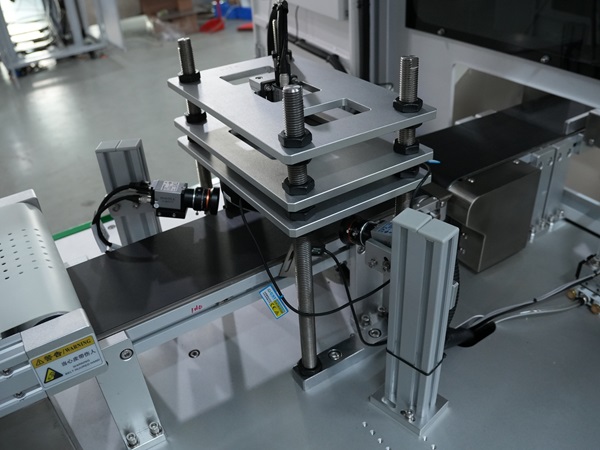 CCD視覺(jué)檢測(cè)設(shè)備,外觀缺陷檢測(cè)設(shè)備,外觀檢測(cè)設(shè)備