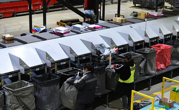 掃碼稱(chēng)重量方一體機(jī),動(dòng)態(tài)dws設(shè)備,快遞包裹分揀機(jī)